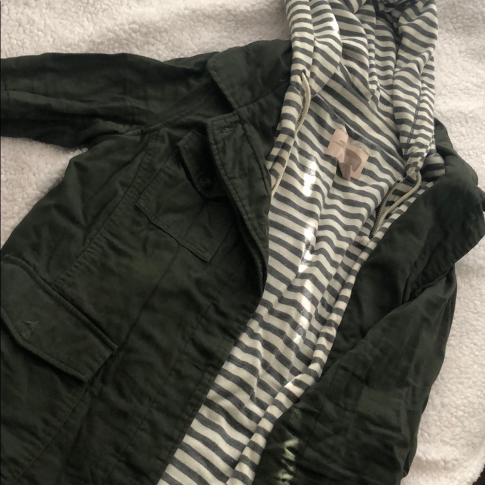 Zip up button down army green hoody